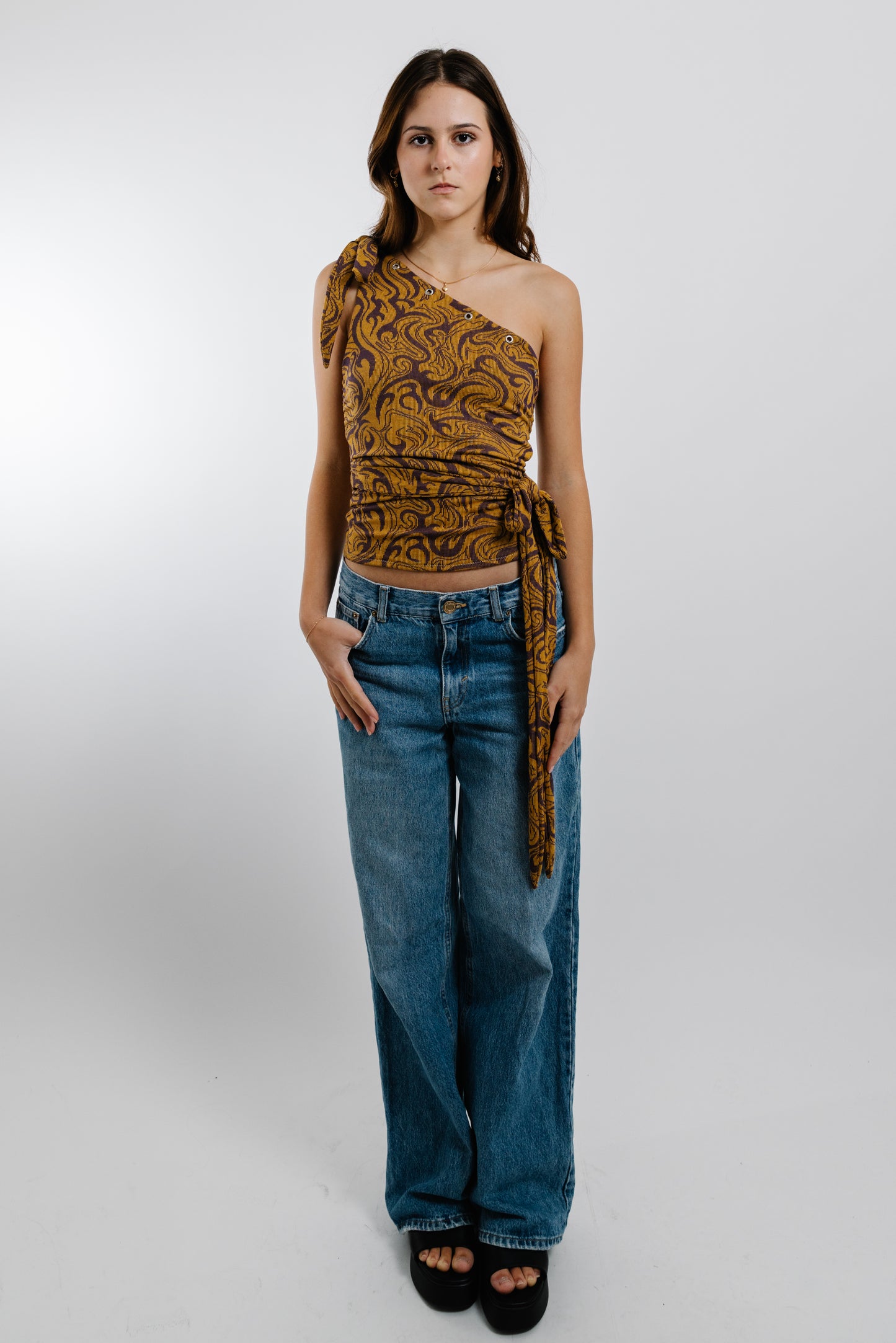 Carmela Top
